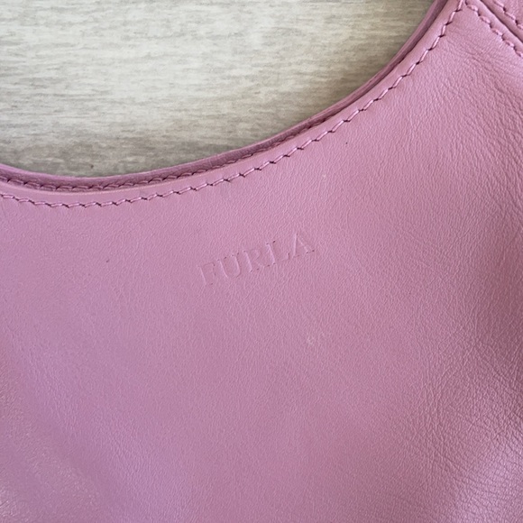 Furla violet handbag - Picture 5 of 8